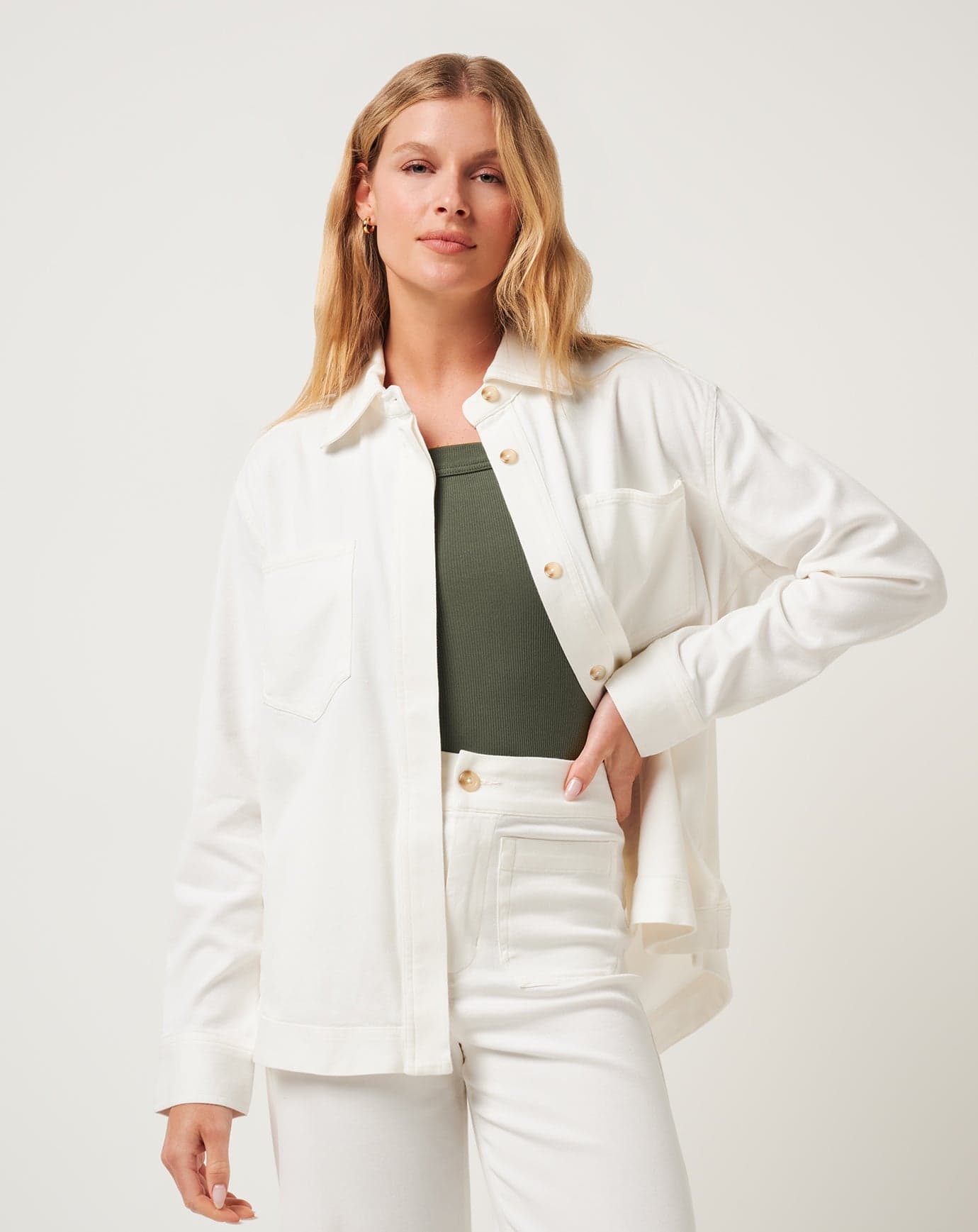 Everyday Stretch Button-Down in White
